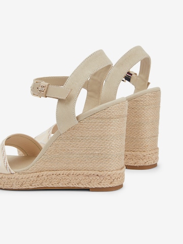 TOMMY HILFIGER Sandale in Beige