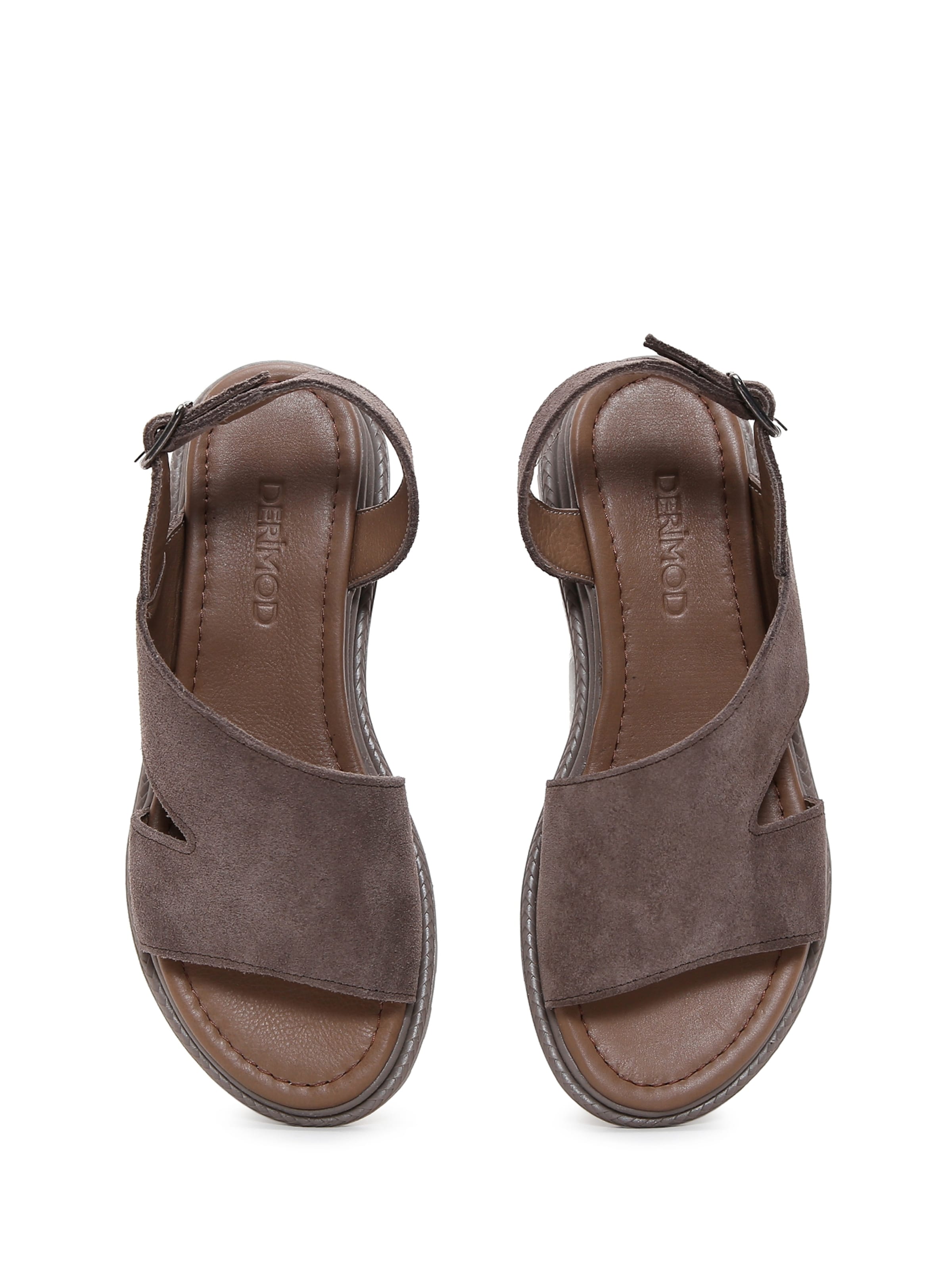 Derimod Sandale in Braun