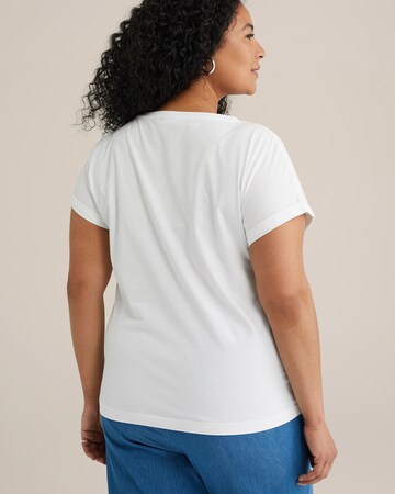 T-shirt WE Fashion en blanc
