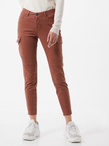 Sublevel Skinny Cargojeans in Rood: voorkant
