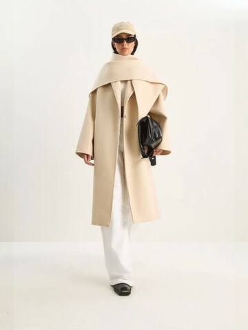 Manteau d’hiver Bianco Lucci en beige