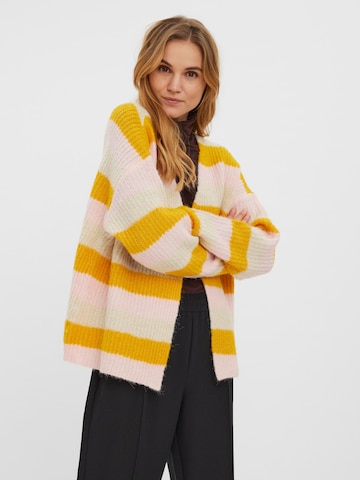 Cardigan 'Julie' VERO MODA en mélange de couleurs : devant