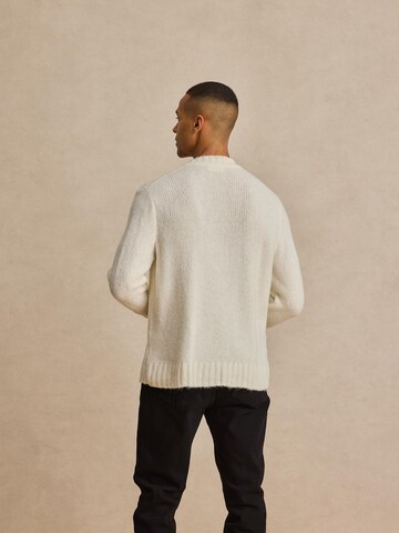 DAN FOX APPAREL Pullover 'Neo' in Weiß