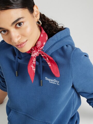 Superdry Sweatshirt 'ESSENTIAL' in Blau