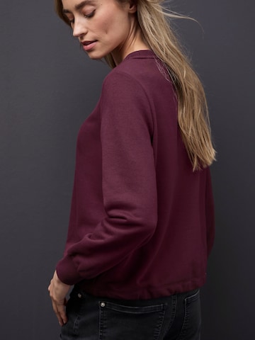 STREET ONE Sweatshirt in Lila