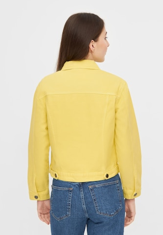 BENCH Between-Season Jacket in Yellow