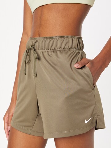 NIKE Regular Workout Pants 'Attack' in Green