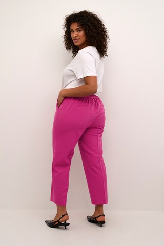 KAFFE CURVE Regular Trousers 'Sakira' in Pink