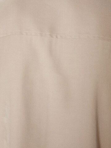 Bershka Comfort fit Button Up Shirt in Beige