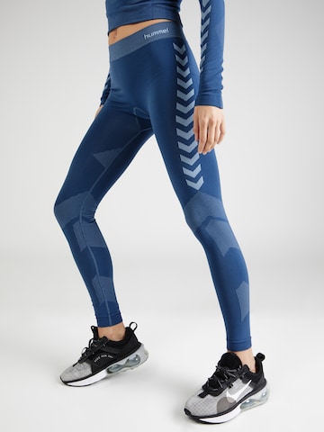 Skinny Pantalon de sport 'First' Hummel en bleu : devant