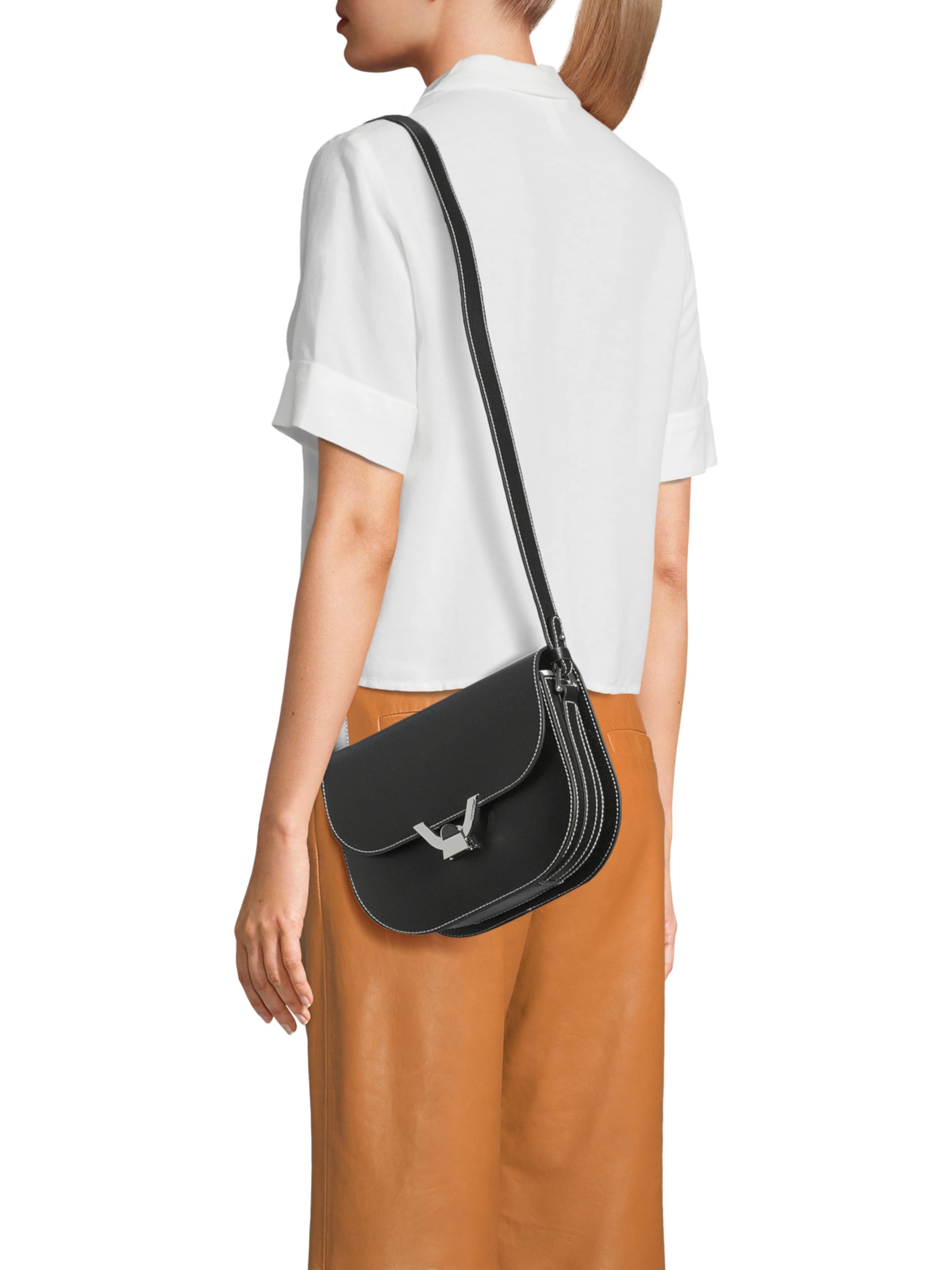 juoda Coccinelle Rankinė su ilgu dirželiu 'DEW': priekis