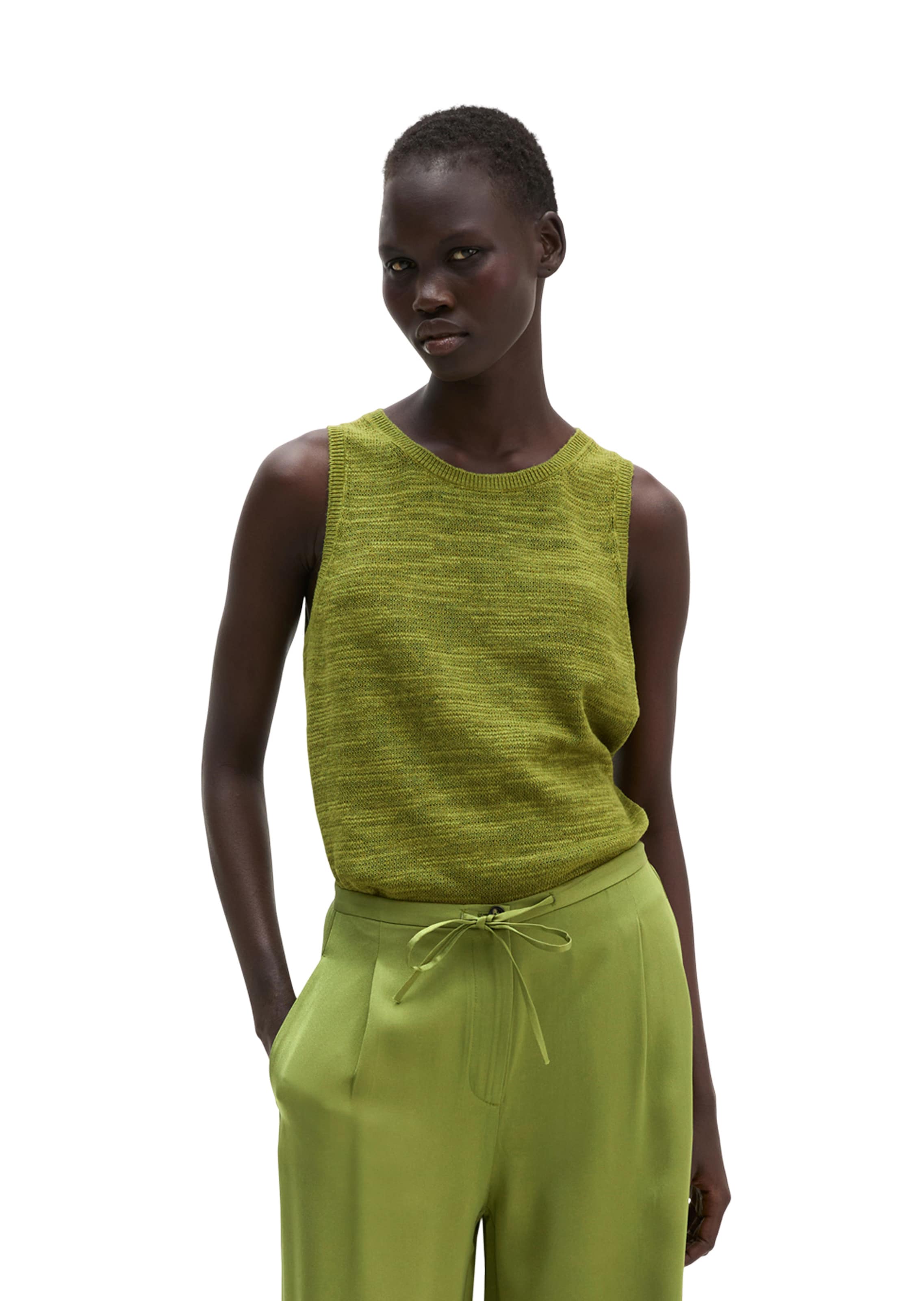 Marc O'Polo Knitted Top in Green: front