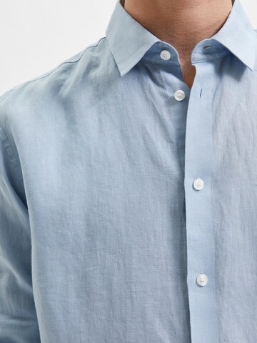 SELECTED HOMME - Ajuste confortable Camisa 'Kylian' en azul