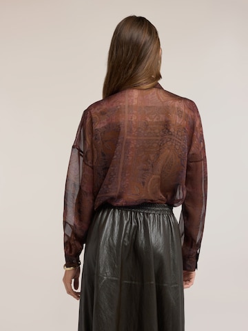 MOTIVI - Blusa en marrón
