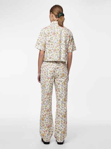 PIECES Loosefit Jeans 'PCBlume' in Beige