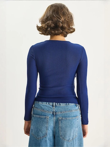 Camicia da donna di Bianco Lucci in blu