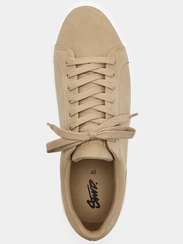 Pull&Bear Sneakers in Brown