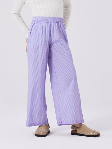 NAME IT Wide leg Pants in Purple: front