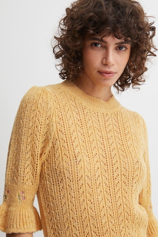 Atelier Rêve Sweater in Yellow