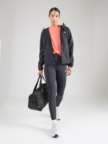 new balance - Chaqueta deportiva en negro