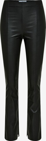 Regular Pantalon 'Berit' SELECTED FEMME en noir : devant