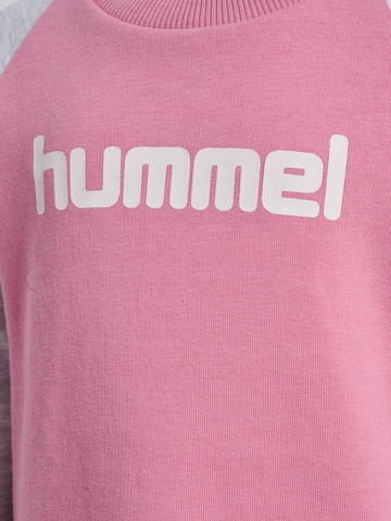 Hummel Облекло за трениране в сиво