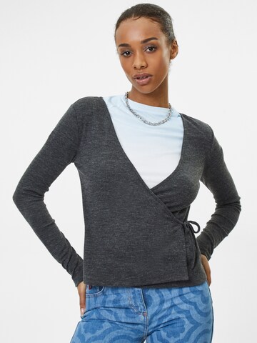 ABOUT YOU Shirt 'Eliza' in Grey: front