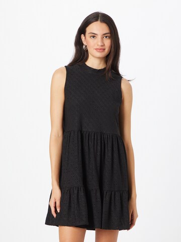 Robe d’été 'JAC JOSSA' In The Style en noir : devant