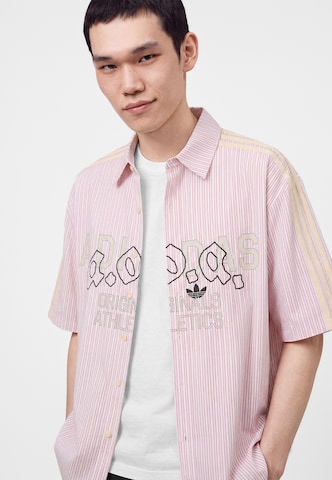 ADIDAS ORIGINALS Comfort Fit Πουκάμισο σε κόκκινο