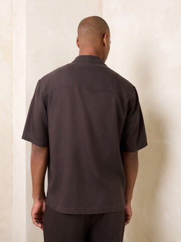 Next Comfort Fit Hemd in Braun