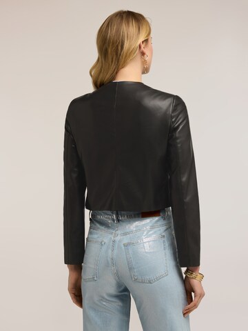 MOTIVI - Chaqueta de entretiempo en negro