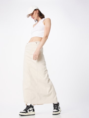 TOPSHOP Skirt in White