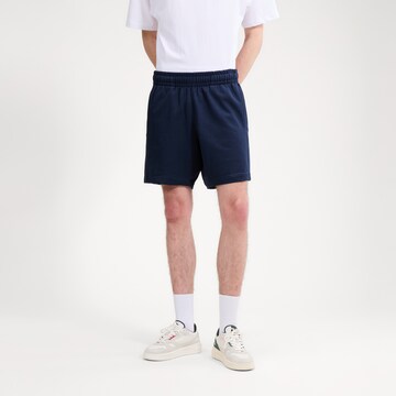ELLESSE Regular Pants in Blue: front