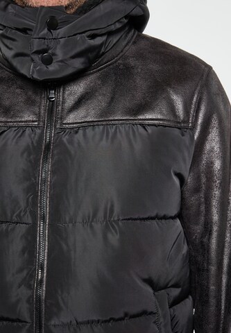 Veste d’hiver 'Leat' TUFFSKULL en noir