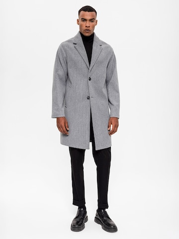 Cappotto di mezza stagione di Antioch in grigio