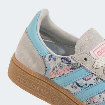 Sneaker 'Liberty' di ADIDAS ORIGINALS in bianco