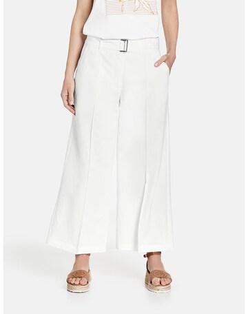 GERRY WEBER Wide leg Pants in White: front