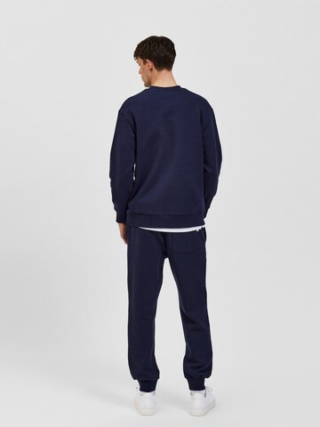 Sweat-shirt 'Hoffman' SELECTED HOMME en bleu