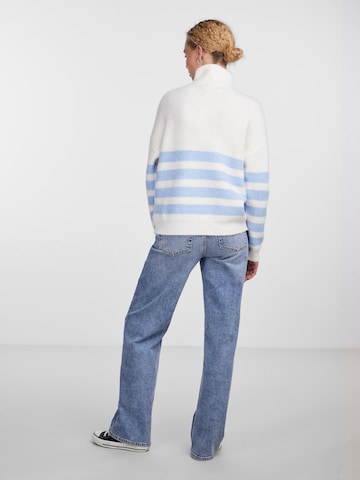 PIECES - Pullover 'BROOKS' em branco