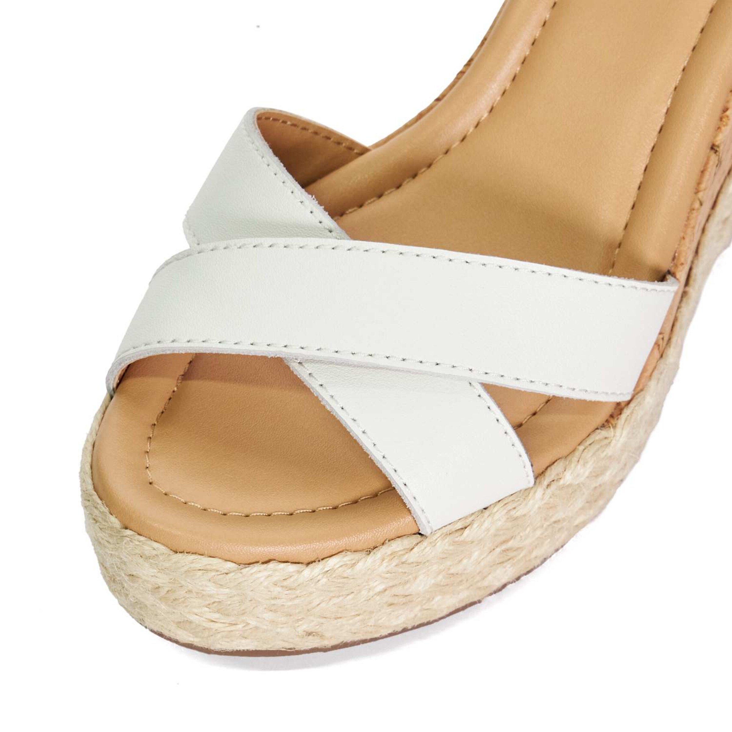 Dune LONDON Sandale 'Kindest' in Weiß