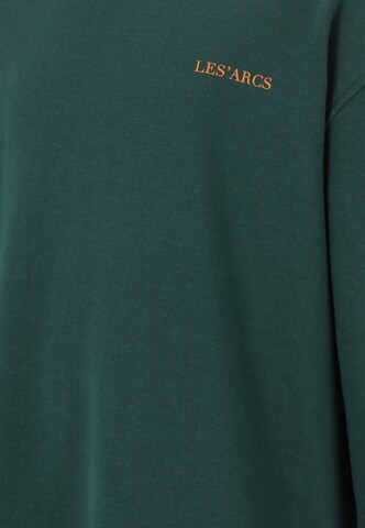 Les'Arcs Sweatshirt 'Deasach' in Green