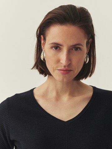 TATUUM Блузка в Черный