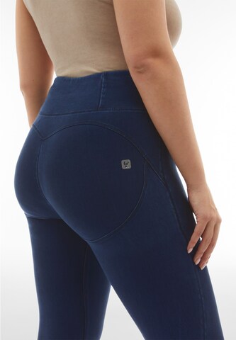 Freddy Skinny Jeggings in Blue