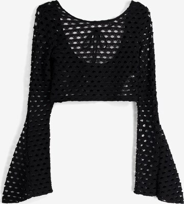 Bershka Sweater in Black: front