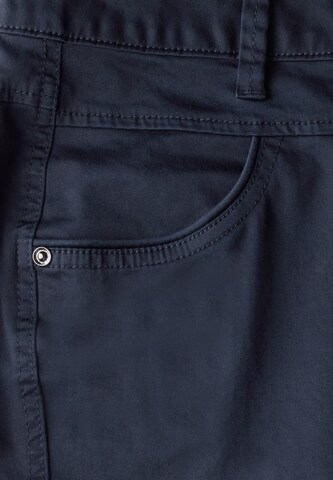 STREET ONE Regular Shorts in Blau