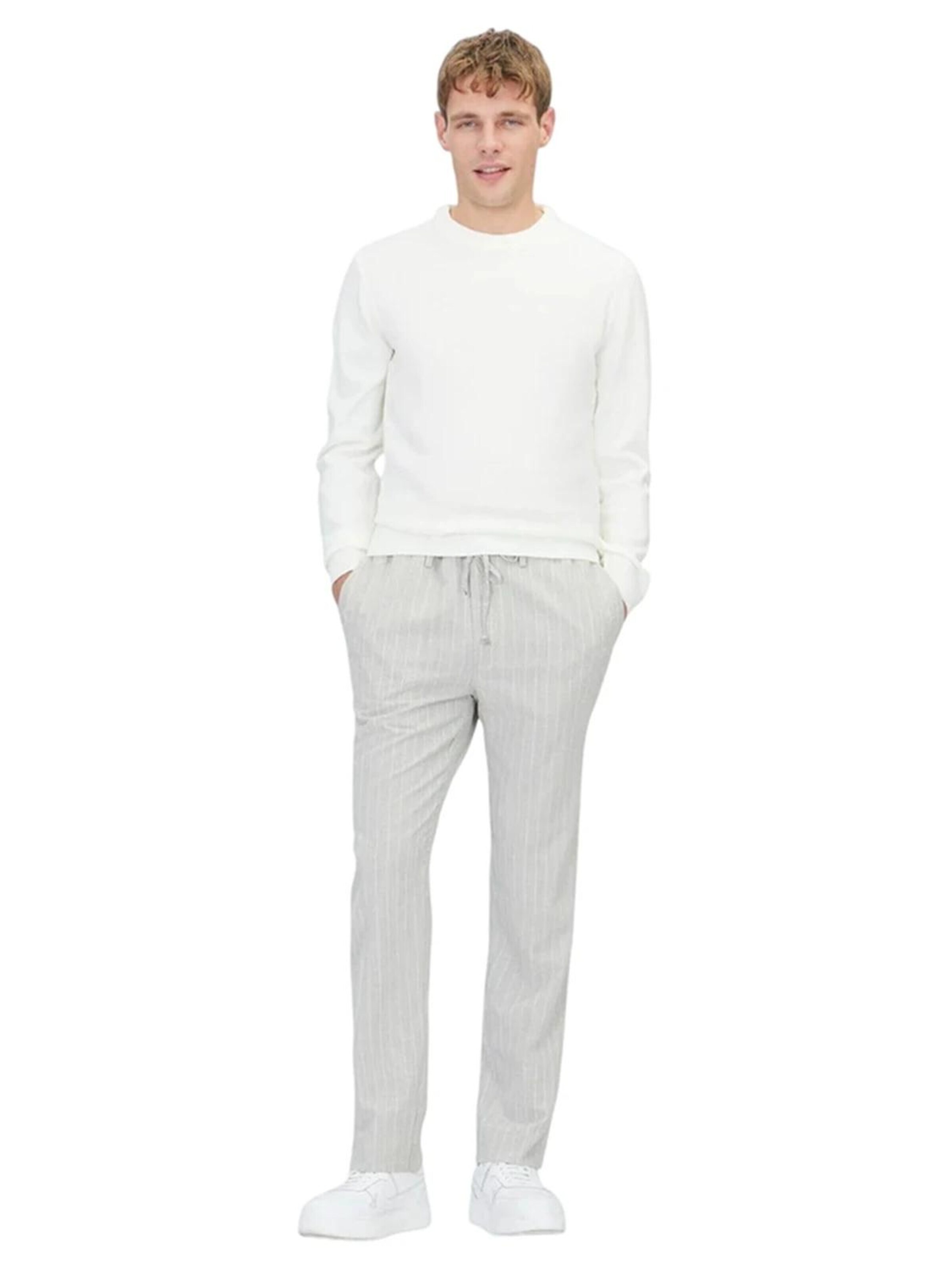 KİP Sweater in White