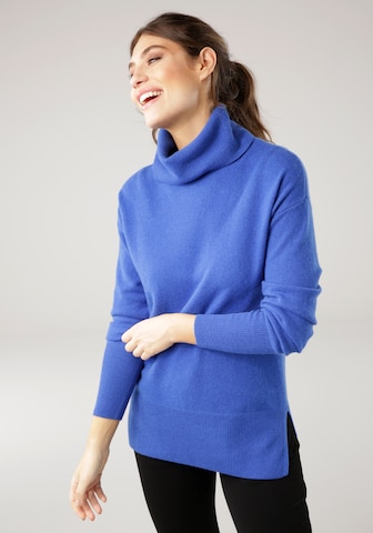 LAURA SCOTT Sweater in Blue: front