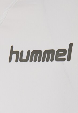 Hummel Sportshirt in Weiß