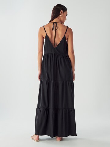 Willa Kleid 'Ebla' in Schwarz: Rückseite