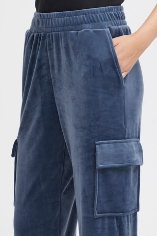 Oxmo Tapered Cargohose 'Mitala' in Blau